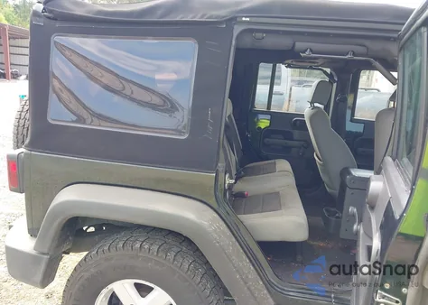 2010 Jeep Wrangler Unlimited Sport from USA, damaged, VIN 1J4BA3H14AL223401